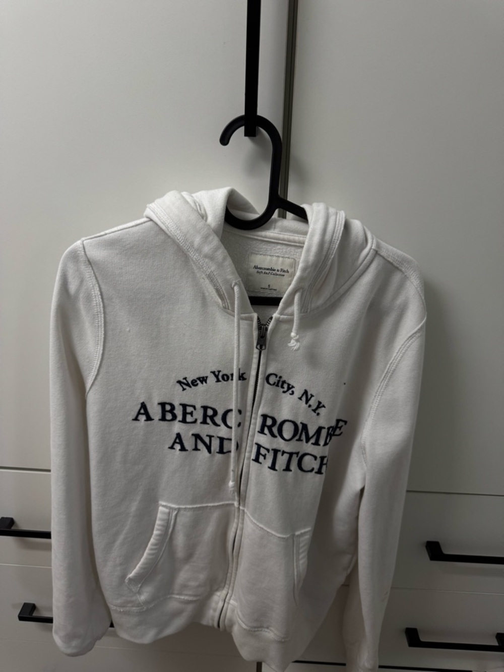Abercrombie & Fitch White Zip-Up Hoodie with Navy Logo
